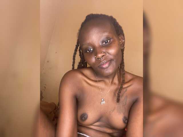 Richgirllover1 live cam on BongaCams