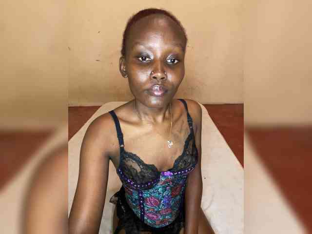 Richgirllover1 webcam