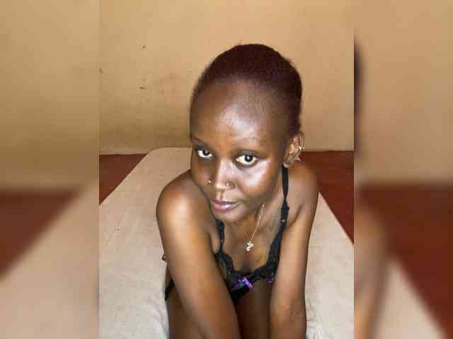 Richgirllover1 webcam