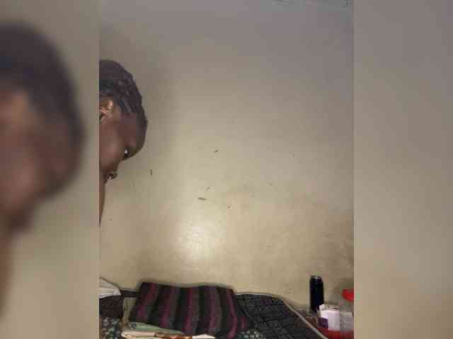Richgirllover1 webcam