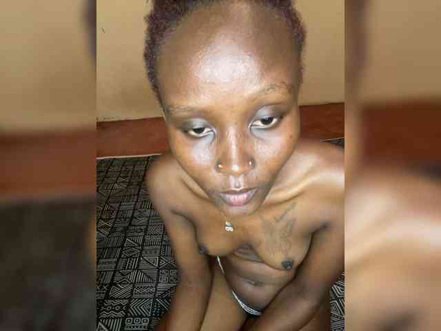 Richgirllover1 webcam