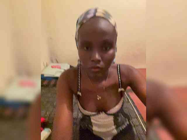 Richgirllover1 webcam