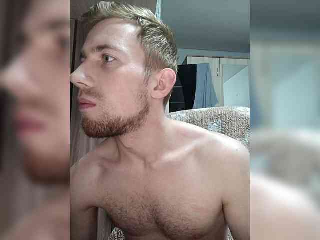 DarkmanW Live Webcam on BongaCams