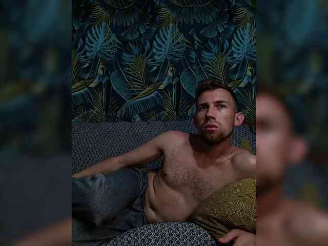 DarkmanW Sex Cam Show