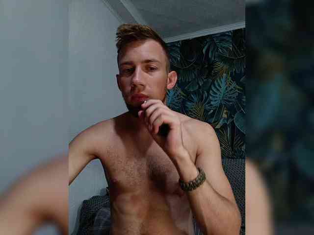 DarkmanW Sex Cam Show