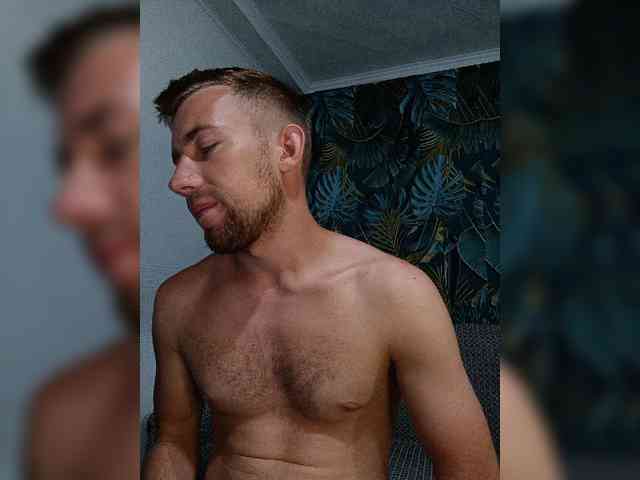 DarkmanW Sex Cam Show