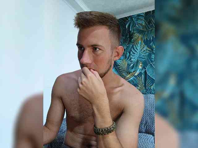 DarkmanW Sex Cam Show