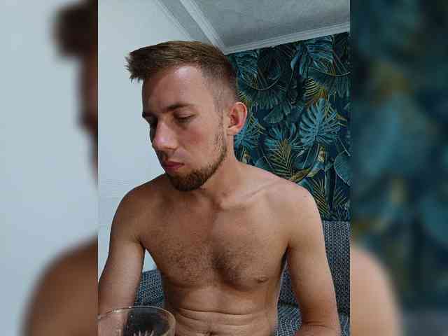 DarkmanW Sex Cam Show