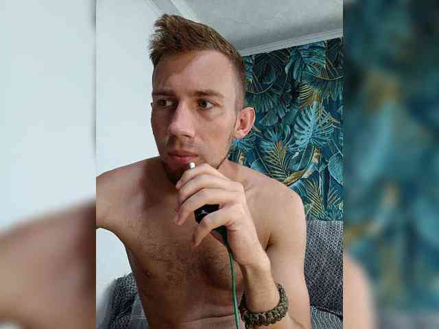 DarkmanW Sex Cam Show