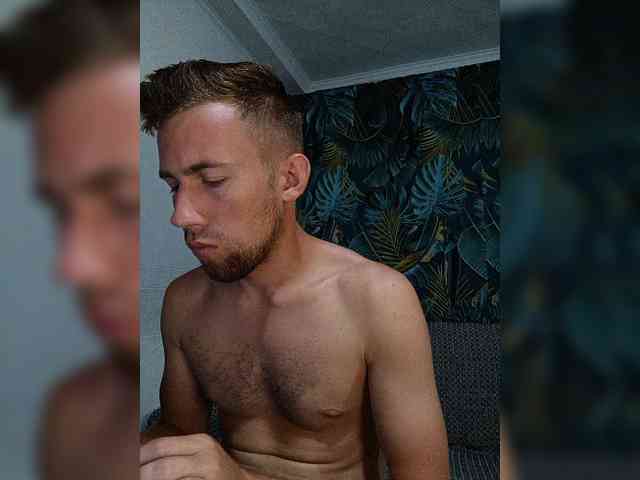 DarkmanW Sex Cam Show
