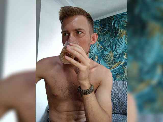 DarkmanW Sex Cam Show