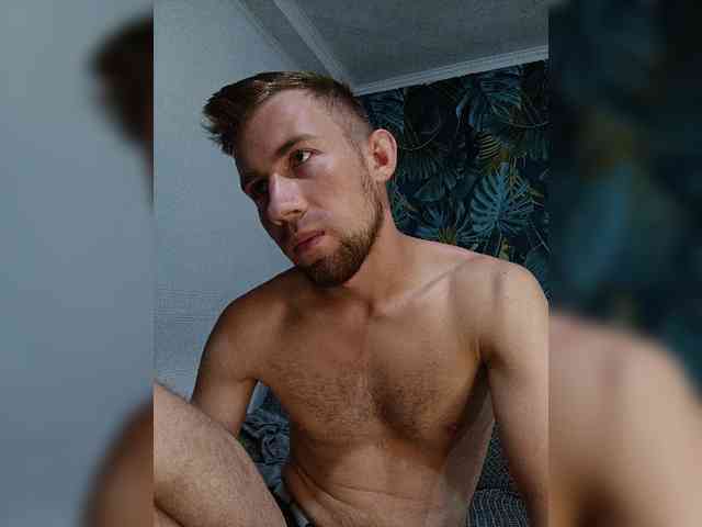 DarkmanW Sex Cam Show