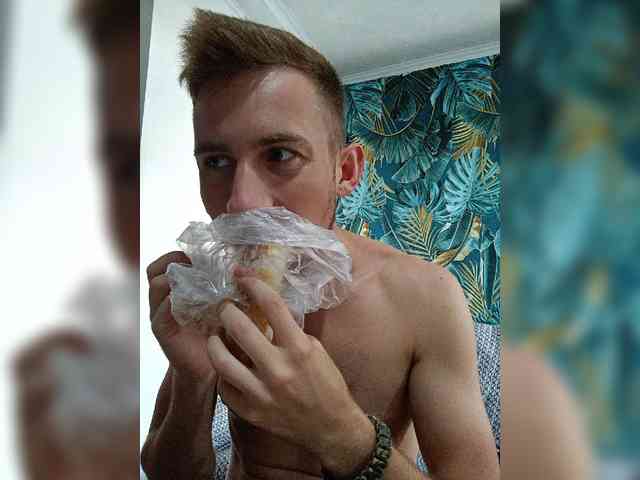 DarkmanW Sex Cam Show