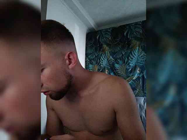 DarkmanW Sex Cam Show