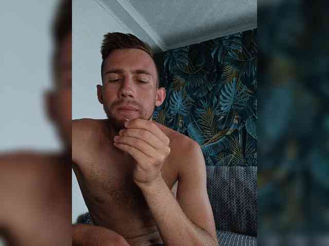 DarkmanW Sex Cam Show