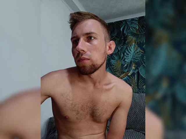 DarkmanW Sex Cam Show