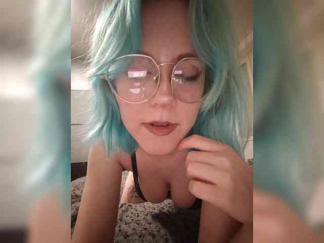 Ddeathy webcam