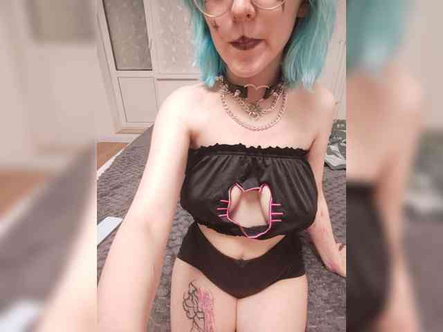 Ddeathy webcam