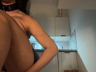 NotBellucci Porn Show