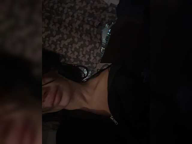 NotBellucci live cam on BongaCams