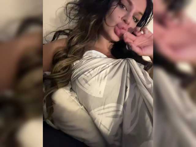 NotBellucci live cam on BongaCams