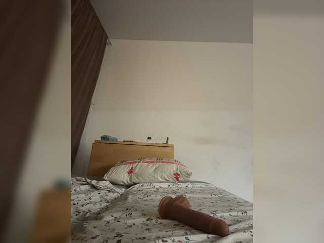  NotBellucci chat room