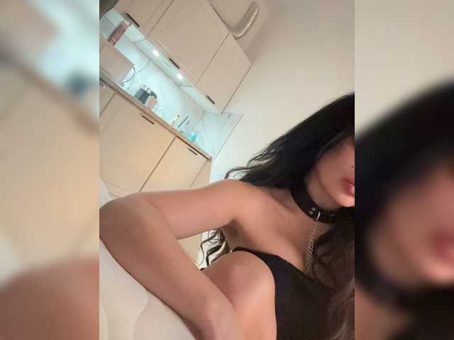 NotBellucci live cam on BongaCams
