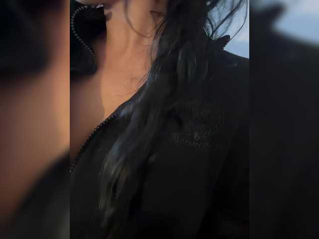 NotBellucci live cam on BongaCams