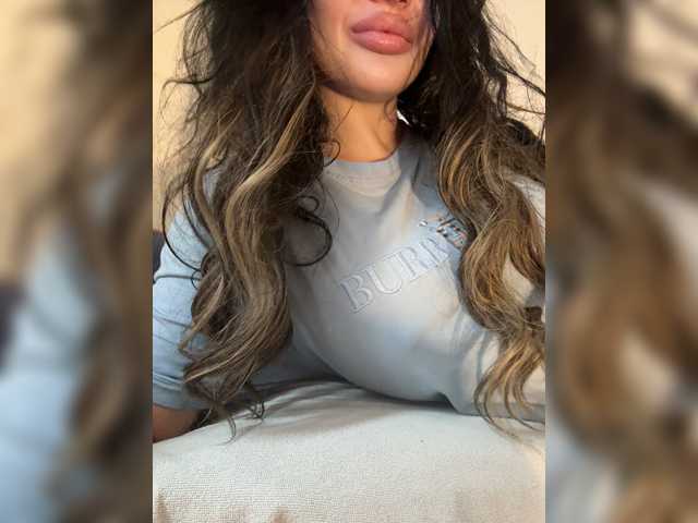 NotBellucci, en directo ahora en BongaCams