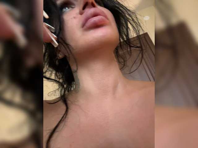 Live трансляция NotBellucci - slutnetki.online