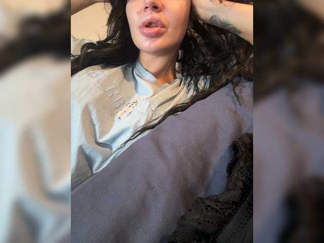 NotBellucci live cam on BongaCams