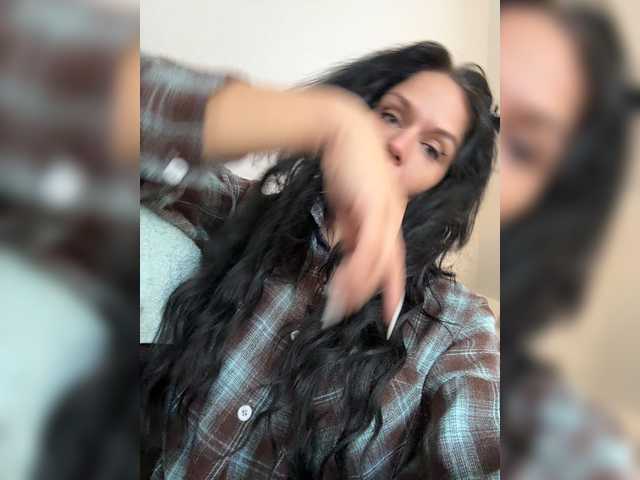 NotBellucci live cam on BongaCams