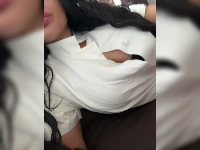 NotBellucci live cam on BongaCams