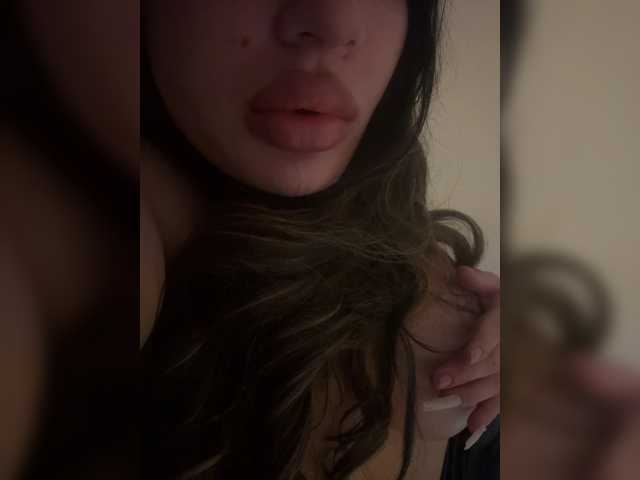 NotBellucci live cam on BongaCams