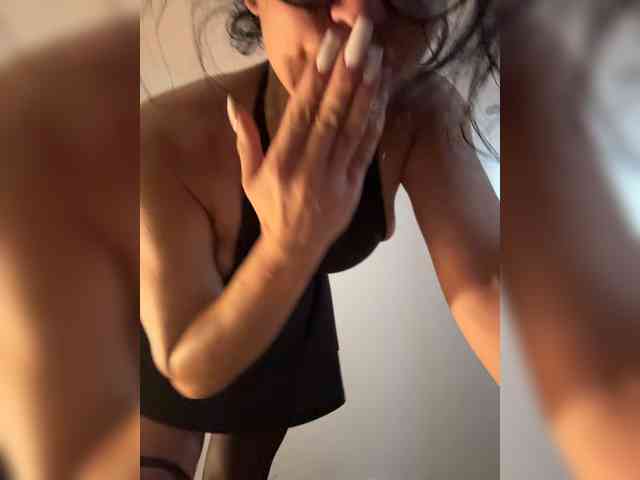 NotBellucci webcam
