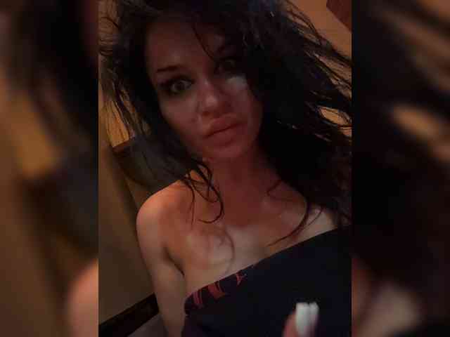 NotBellucci webcam