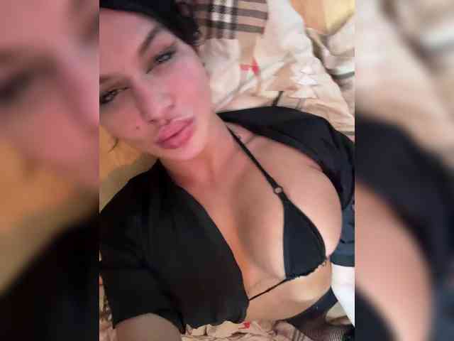 NotBellucci webcam