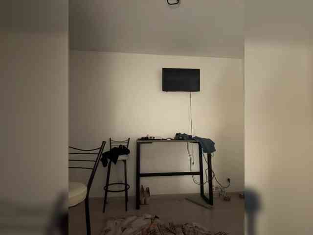 NotBellucci webcam