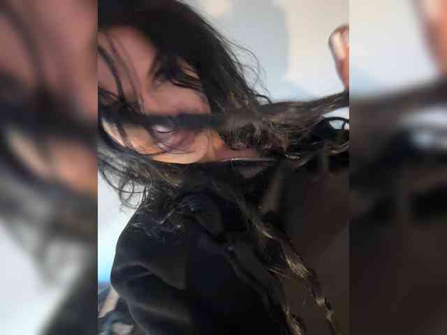 NotBellucci webcam