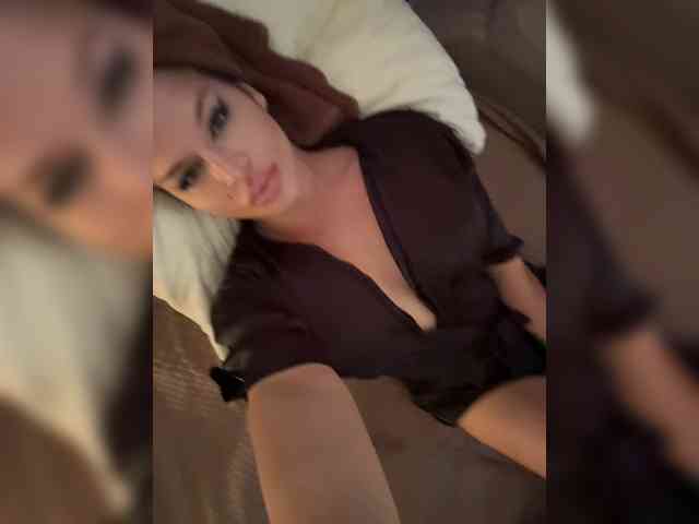 NotBellucci webcam
