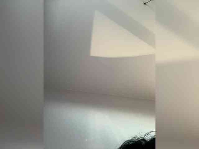NotBellucci webcam