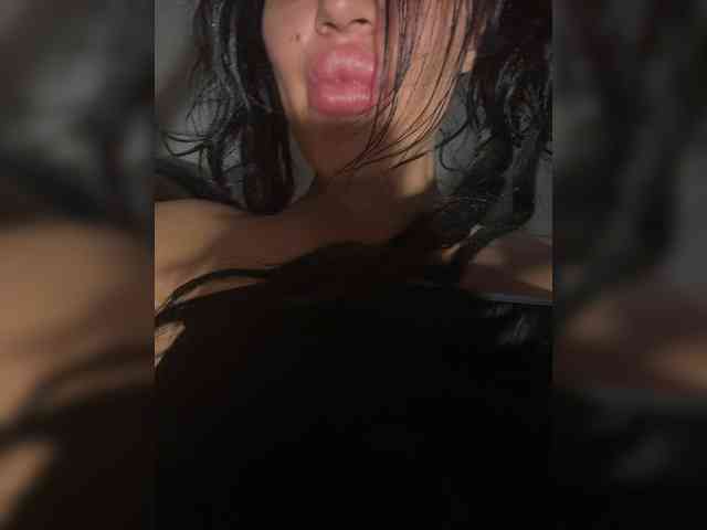 NotBellucci webcam