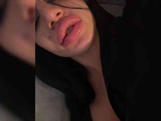 NotBellucci webcam