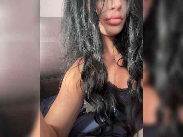 NotBellucci webcam