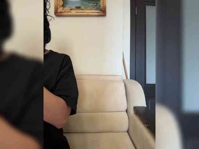 NotBellucci webcam