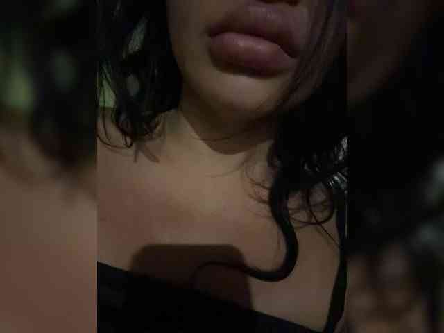 NotBellucci webcam