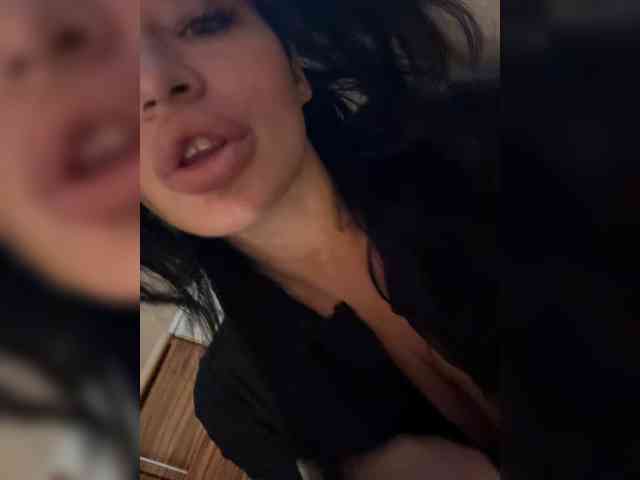 NotBellucci webcam