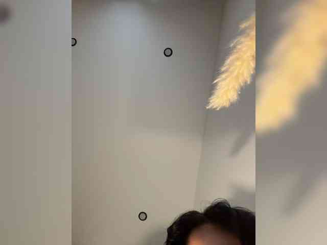 NotBellucci webcam