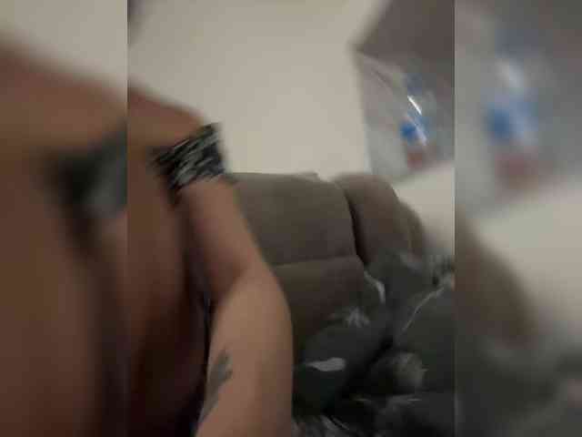 NotBellucci webcam