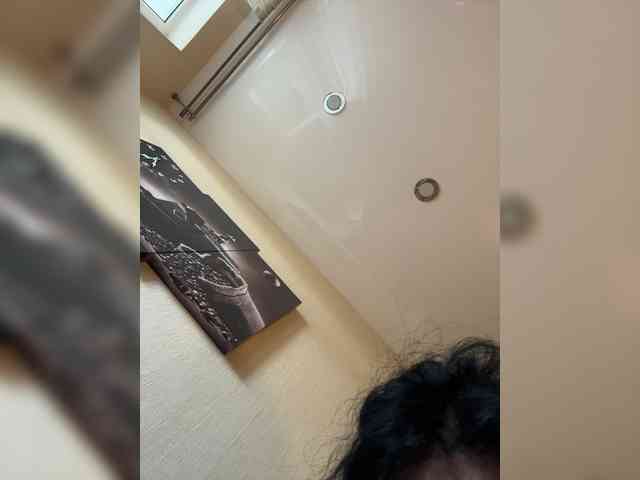 NotBellucci webcam